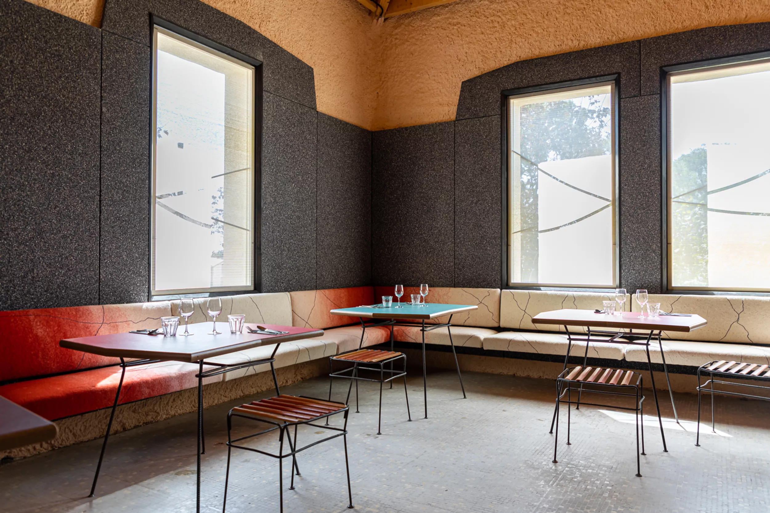 14782203753B8B5FD95538B076A9D916